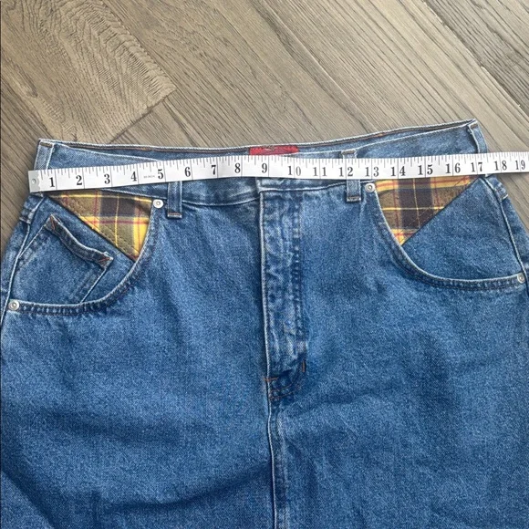 French Dressing | Vintage Denim Skirt with Yellow and Black Plaid Accents Sz 38 - Picture 6 of 11